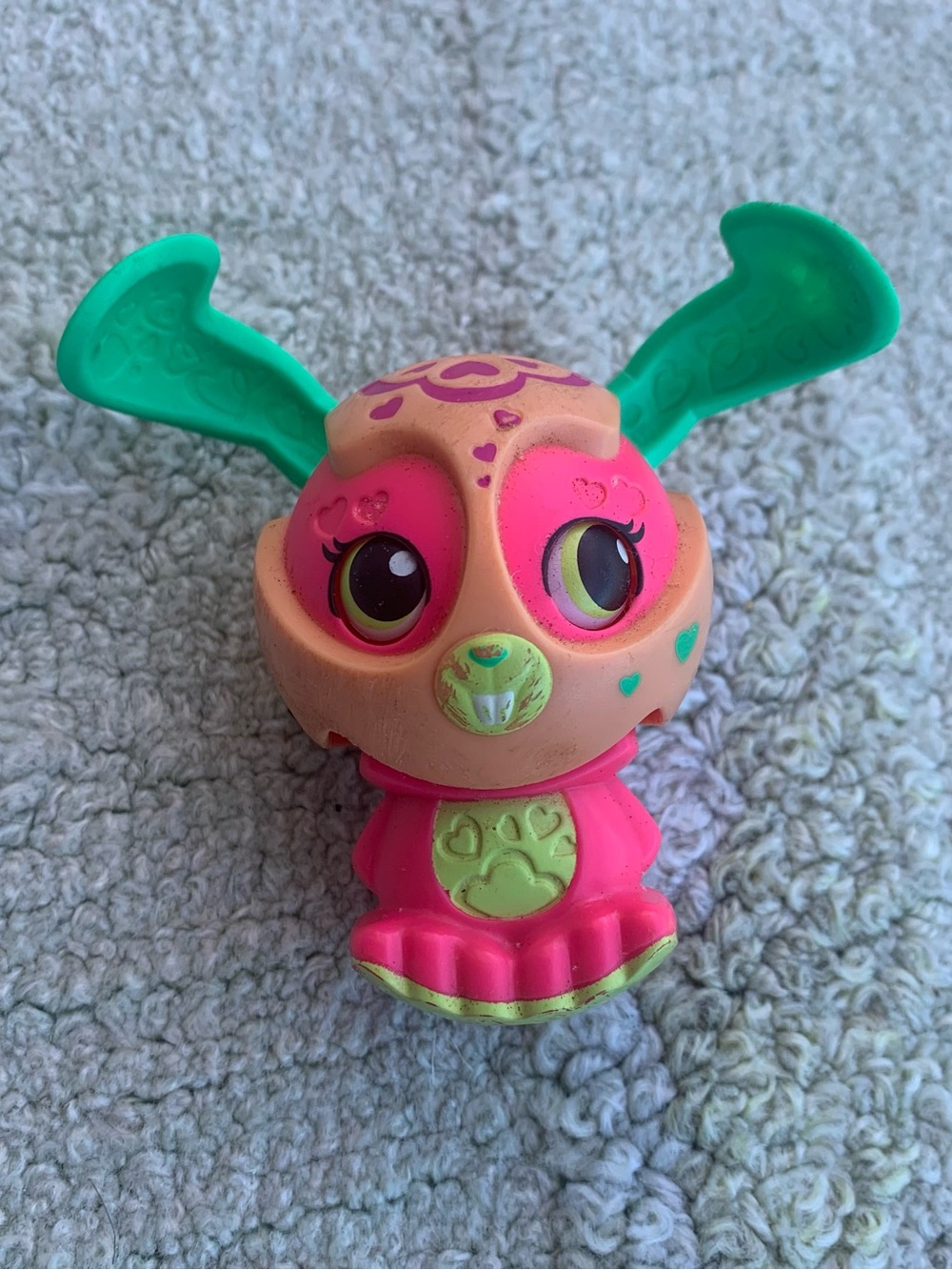 Vintage 2011 McDonald's Happy Meal Zoobles Spring To Life Pop-Up Bunny Toy